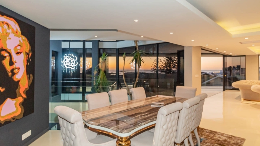 5 Bedroom Property for Sale in Bloubergstrand Western Cape